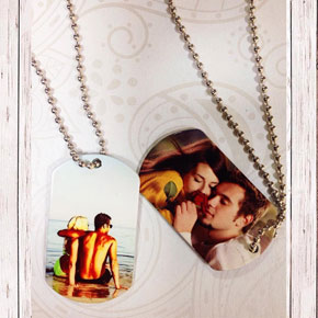 Металлический жетон на цепочке с фото